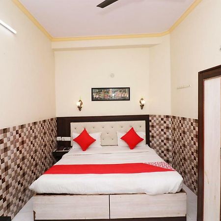 Fabhotel Sarwan Агра Экстерьер фото