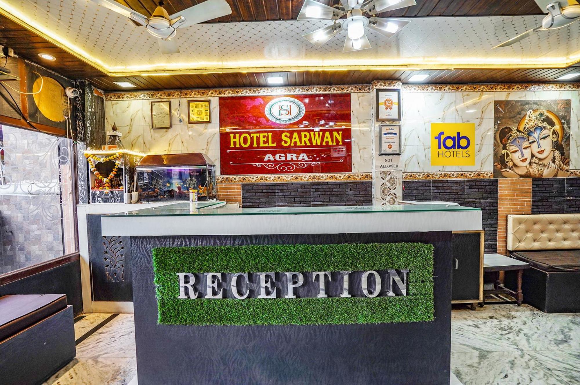Fabhotel Sarwan Агра Экстерьер фото