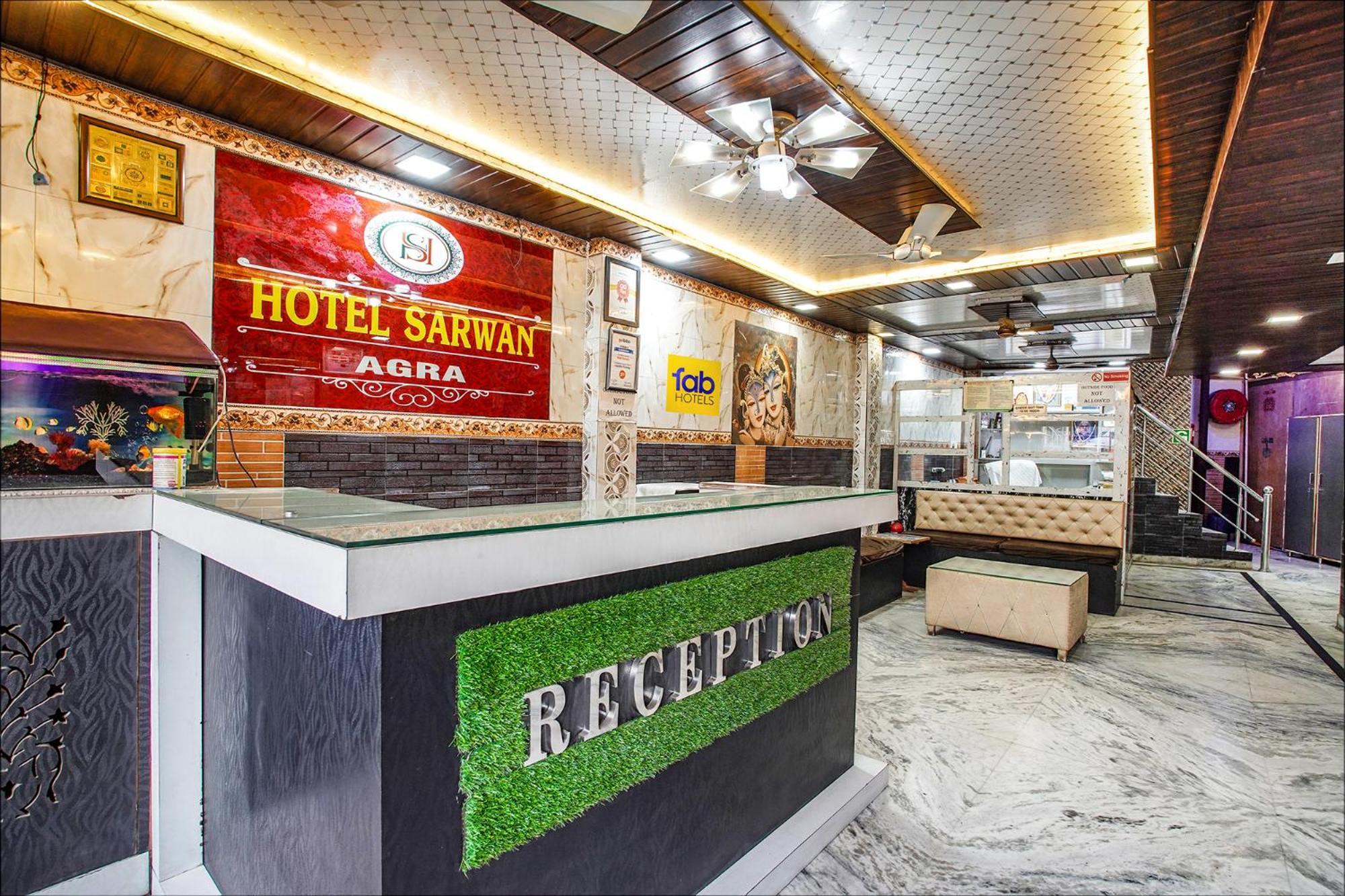 Fabhotel Sarwan Агра Экстерьер фото