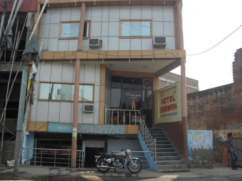 Fabhotel Sarwan Агра Экстерьер фото