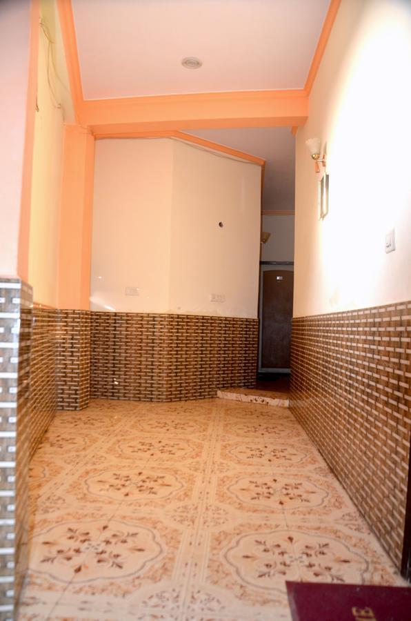 Fabhotel Sarwan Агра Экстерьер фото