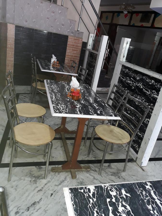 Fabhotel Sarwan Агра Экстерьер фото