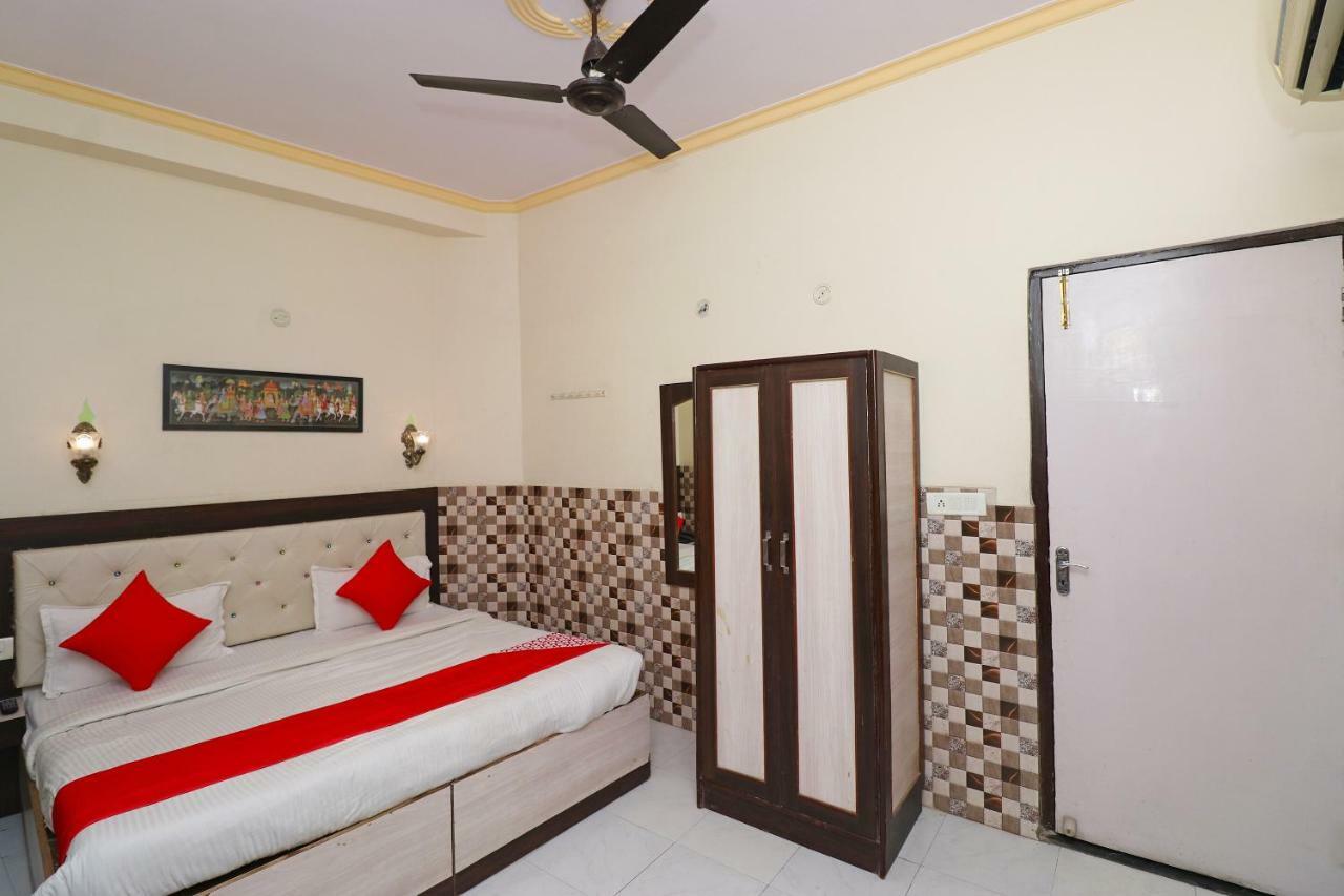 Fabhotel Sarwan Агра Экстерьер фото