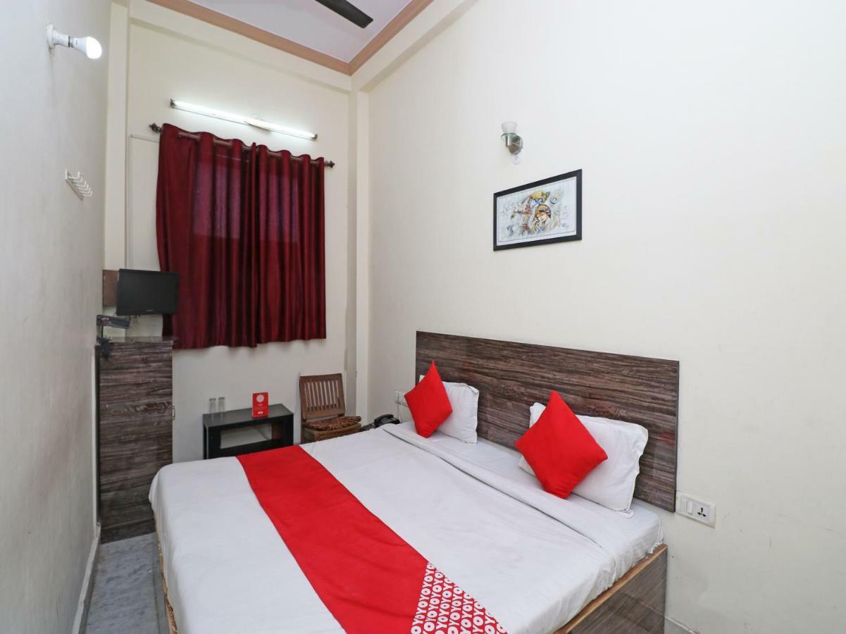 Fabhotel Sarwan Агра Экстерьер фото